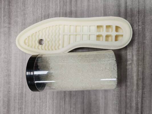 Gránulos de TPU modificados resistentes a los rayos UV y al amarilleo disponibles para venta directa de fábrica