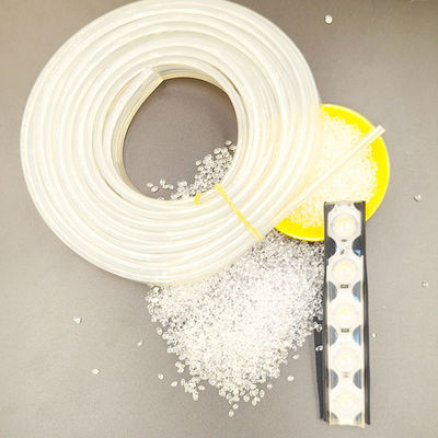 Pellets de elastómeros termoplásticos TPU Granulos de plástico industrial para moldeo por extrusión