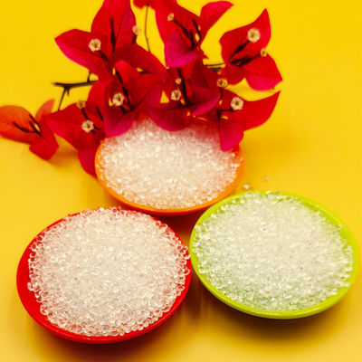 Gránulos de polímero plástico de TPU de poliéter 65A  Excelentes propiedades físicas