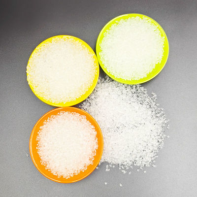 Alta transparencia, moldeo rápido, buena resistencia, excelente dureza, moldeo por inyección de plástico TPU respetuoso con el medio ambiente o partículas de extrusión, adecuadas para juguetes para mascotas, cuerdas de salto, cables