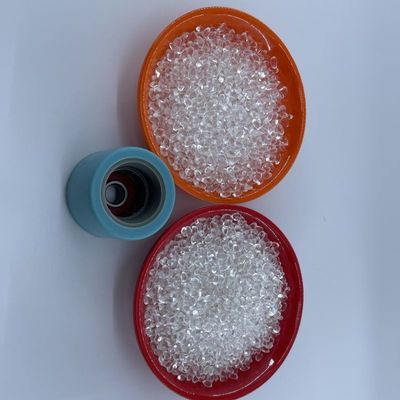 Casco de TPU suave y transparente con ajuste perfecto y excelente resistencia a los arañazos