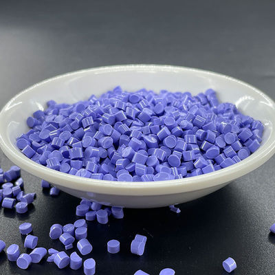 Resistencia a la intemperie Compatibilidad del color TPU Moldeado por inyección Pelletos de plástico