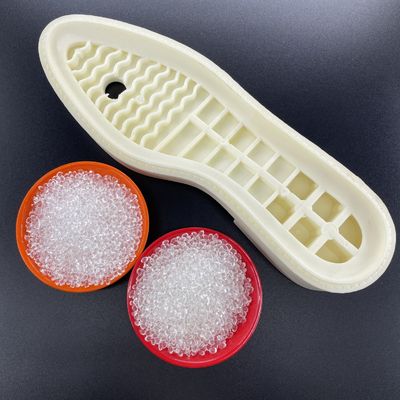 Materia prima de las cuentas de moldeo por inyección de TPU de alta transparencia y flexible