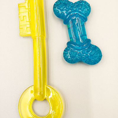 Juguetes para mascotas de TPU de alta transparencia, transparencia de aproximadamente 5-6 mm, buen rebote, excelente tenacidad