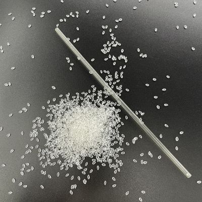 Materia prima de moldeo de plástico OEM Pellet de TPU 70A Material retardante de llama de TPU Partes electrónicas